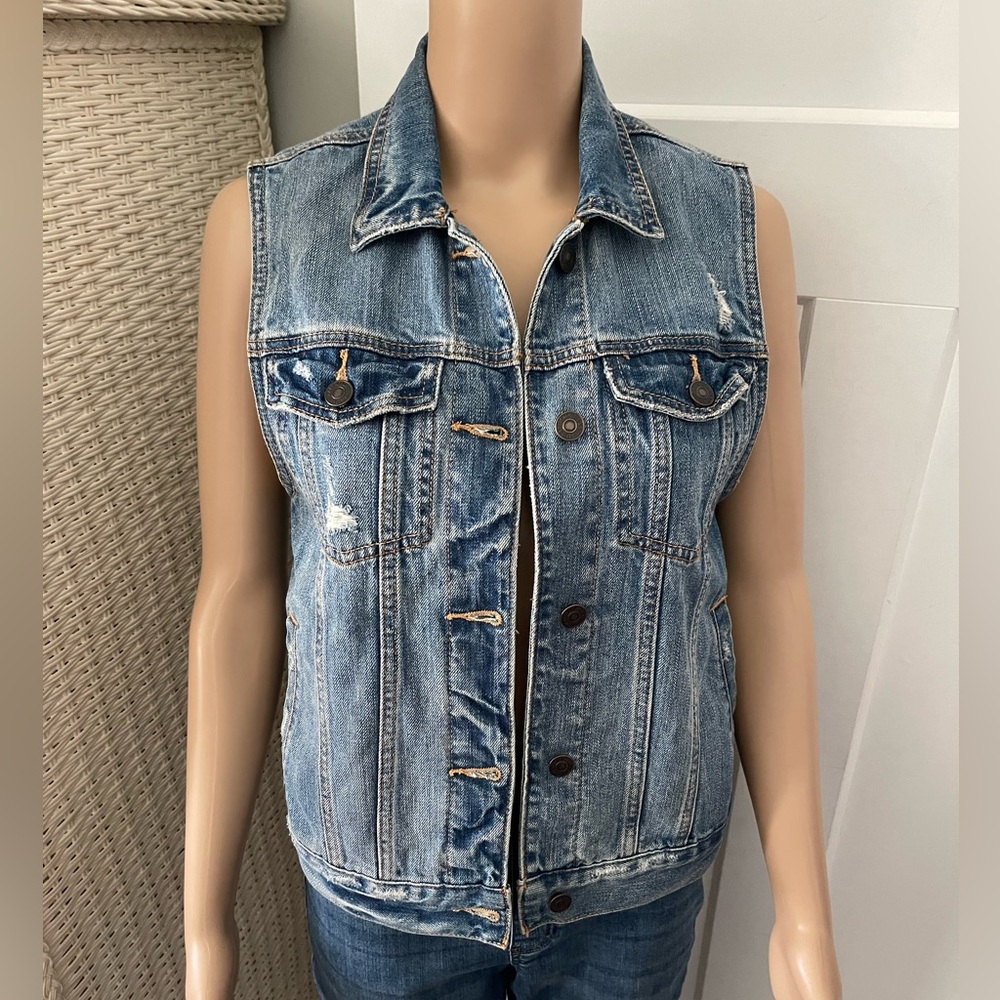 Abercrombie & Fitch Denim Vest